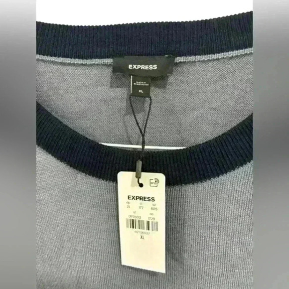 New Express Mens Large V-Neck Pullover Extra Fine Merino Wool Sweater Dressy XL - Picture 2 of 10